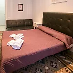 Hostal Balmes Centro